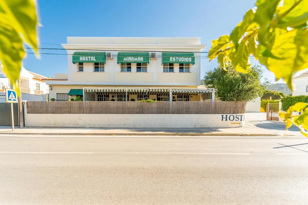 Guest house Hostal Miramar Los Canos De Meca