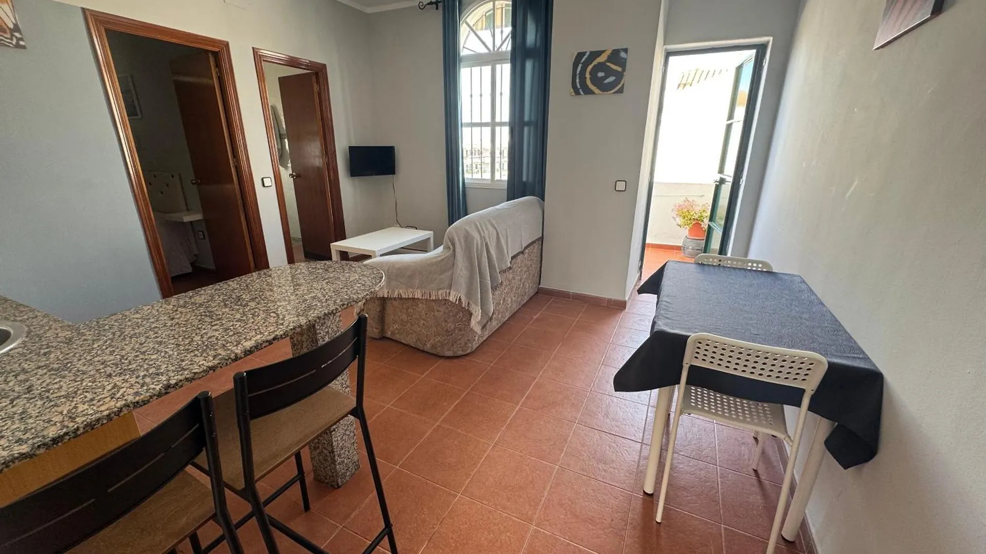 Hostal Miramar Los Canos De Meca 0*,