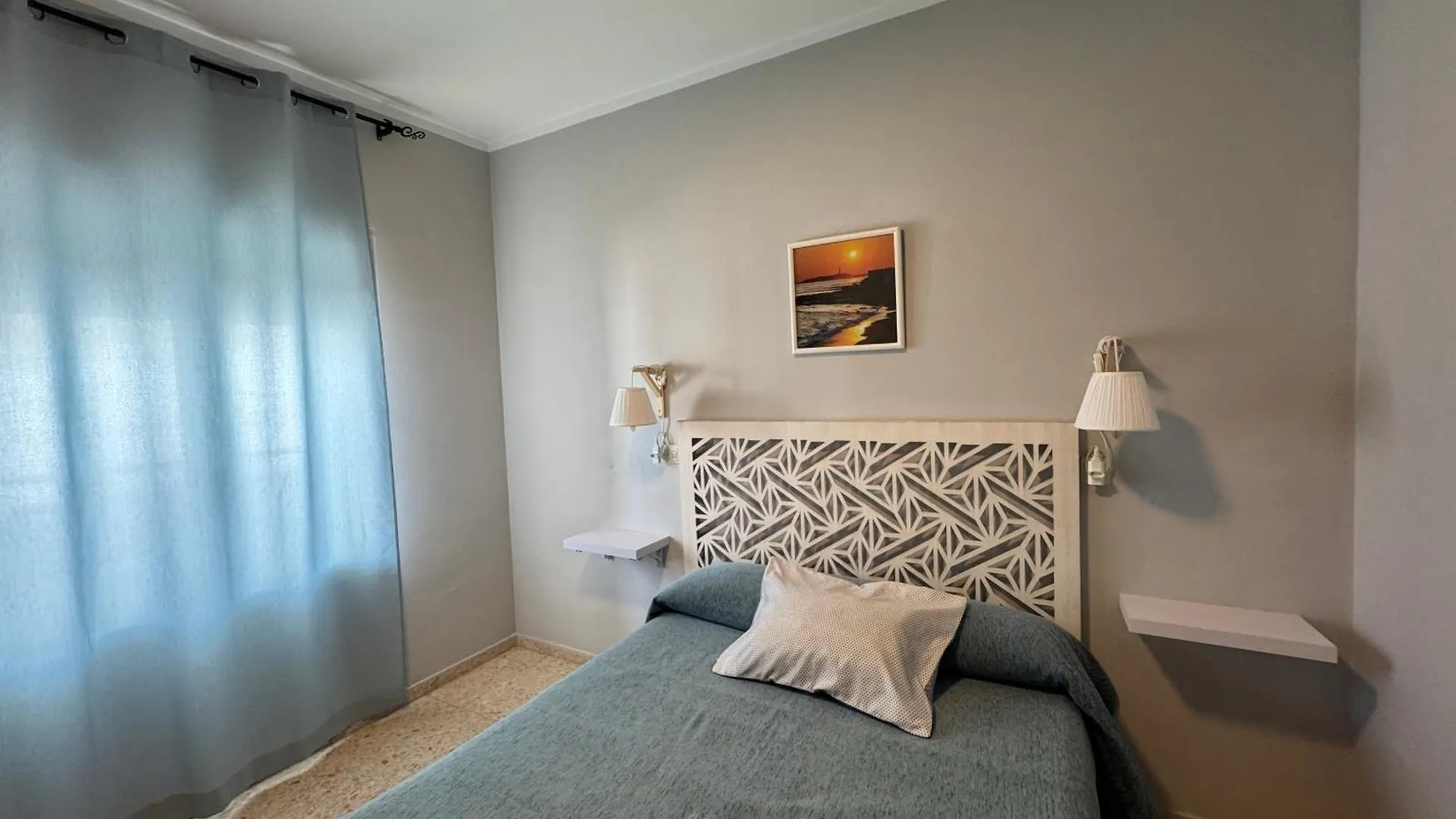 Hostal Miramar Los Canos De Meca Spain