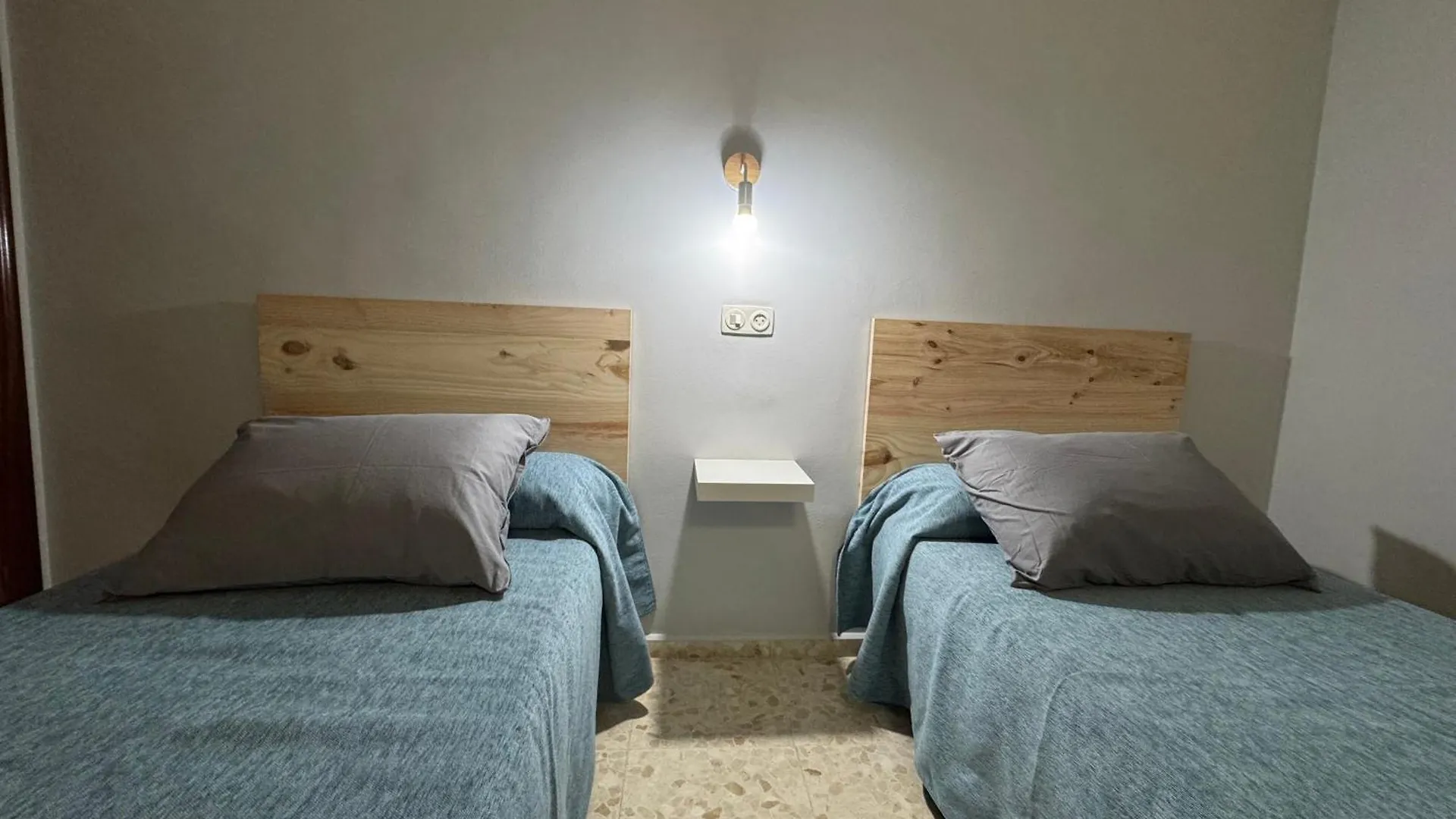 Hostal Miramar Los Canos De Meca Pensionat