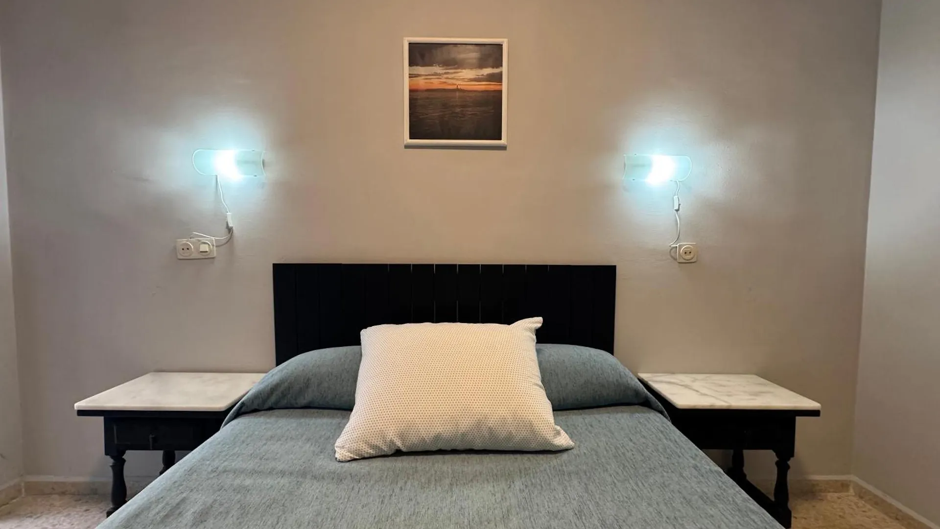 Hostal Miramar Los Canos De Meca 0*,