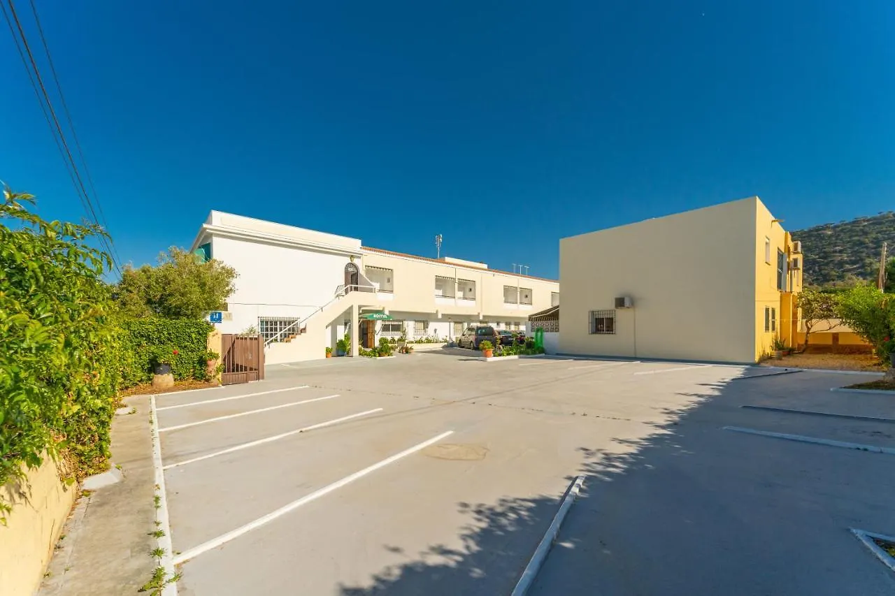 Hostal Miramar Los Canos De Meca İspanya